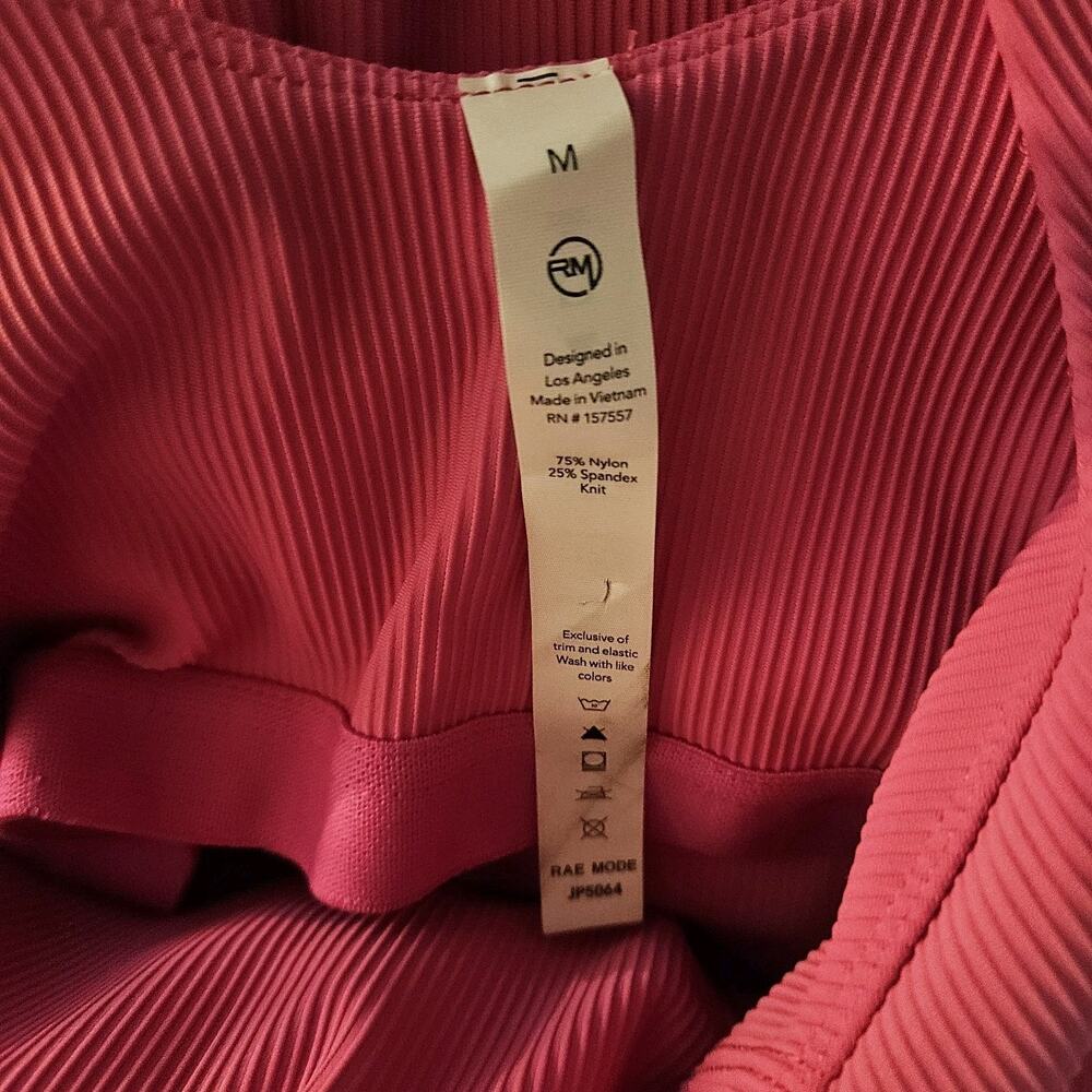 Rae Mode Ribbed Pink Tight Fit Jumpsuit Size Medium W/ Built In Bra - Picture 4 of 6
